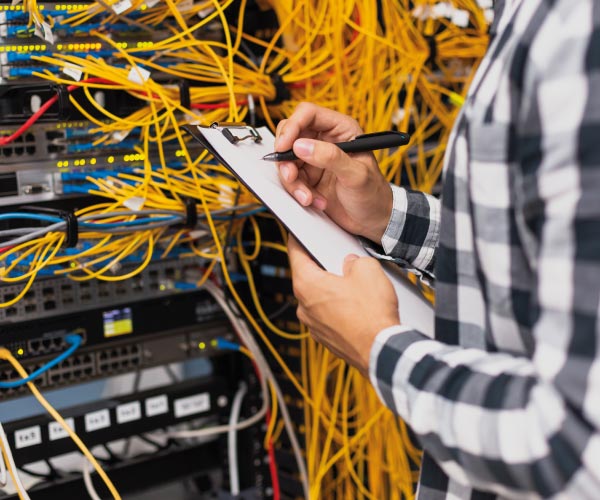 IT Sistemleri ve Data Center